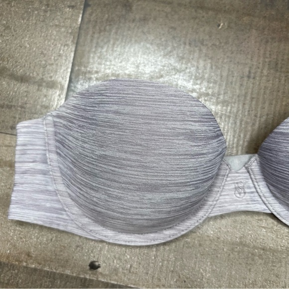 Victoria’s Secret Multi-way Multiposition Bra size 32B - Picture 2 of 13